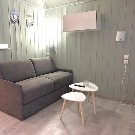 Cosy Avec Balcon Lägenhet *